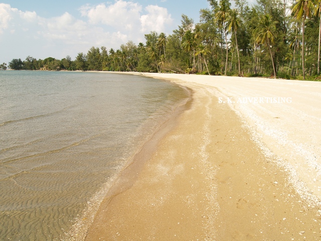 Long Beach, Chang Noi Beach